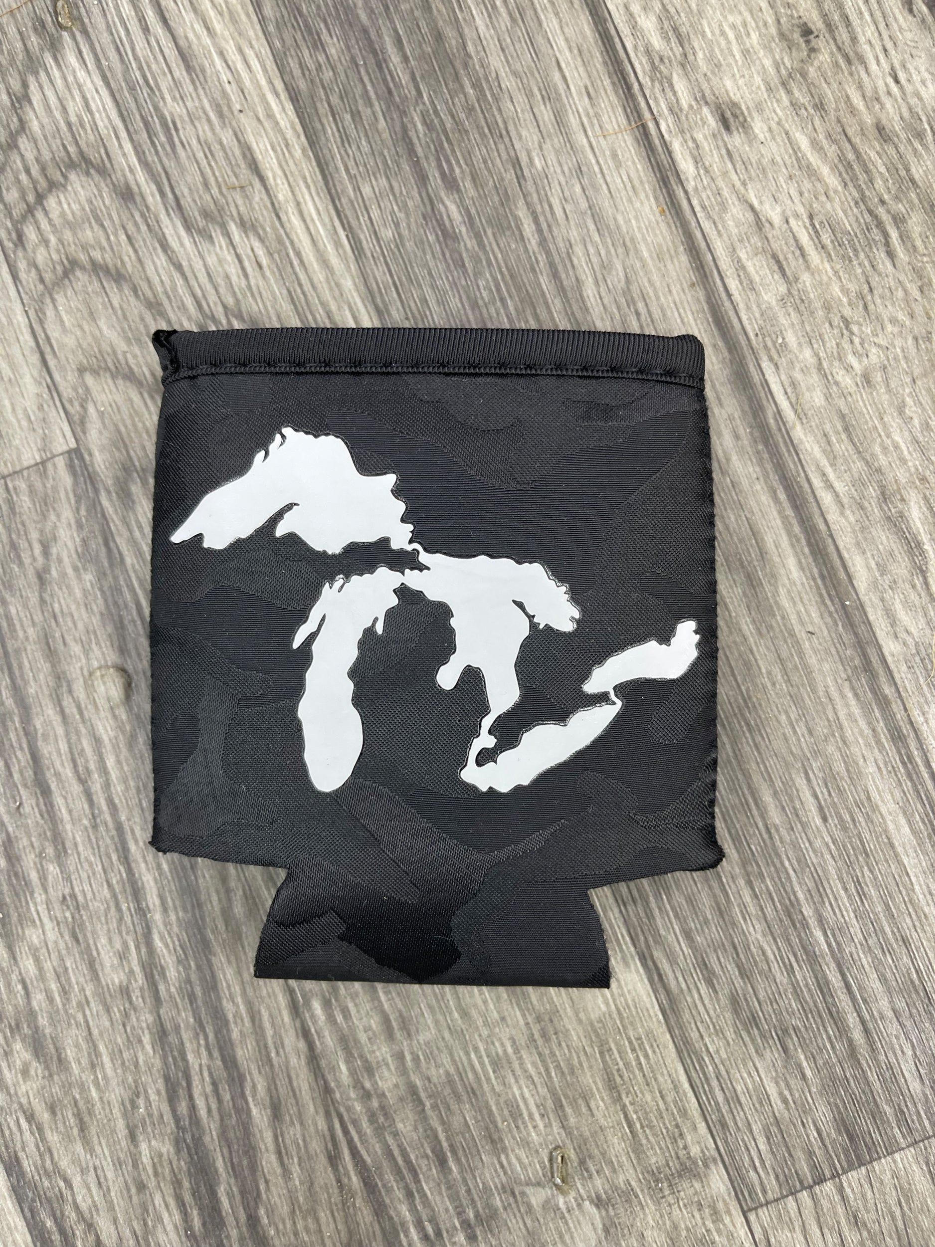 Great Lakes - Black Camo Koozie