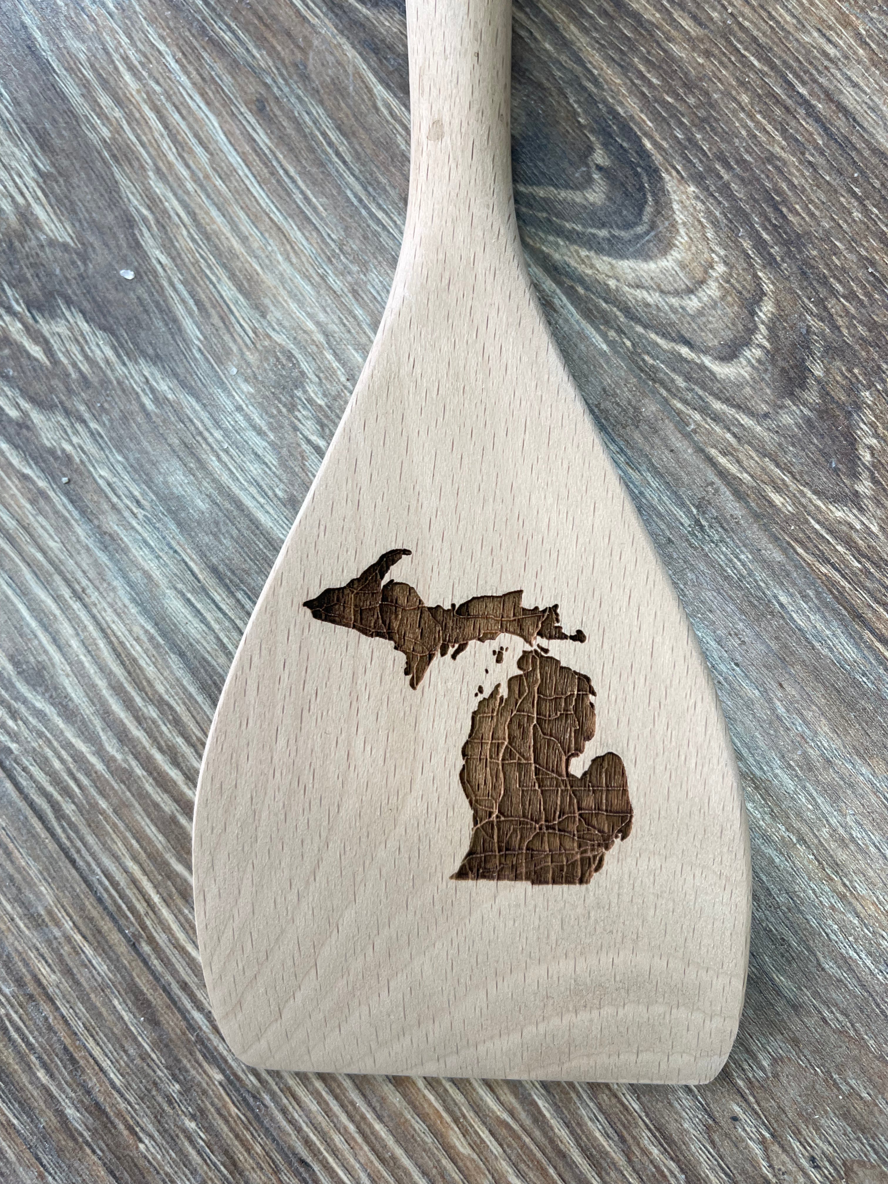 Roads - Michigan - Wooden Engraved Spatula